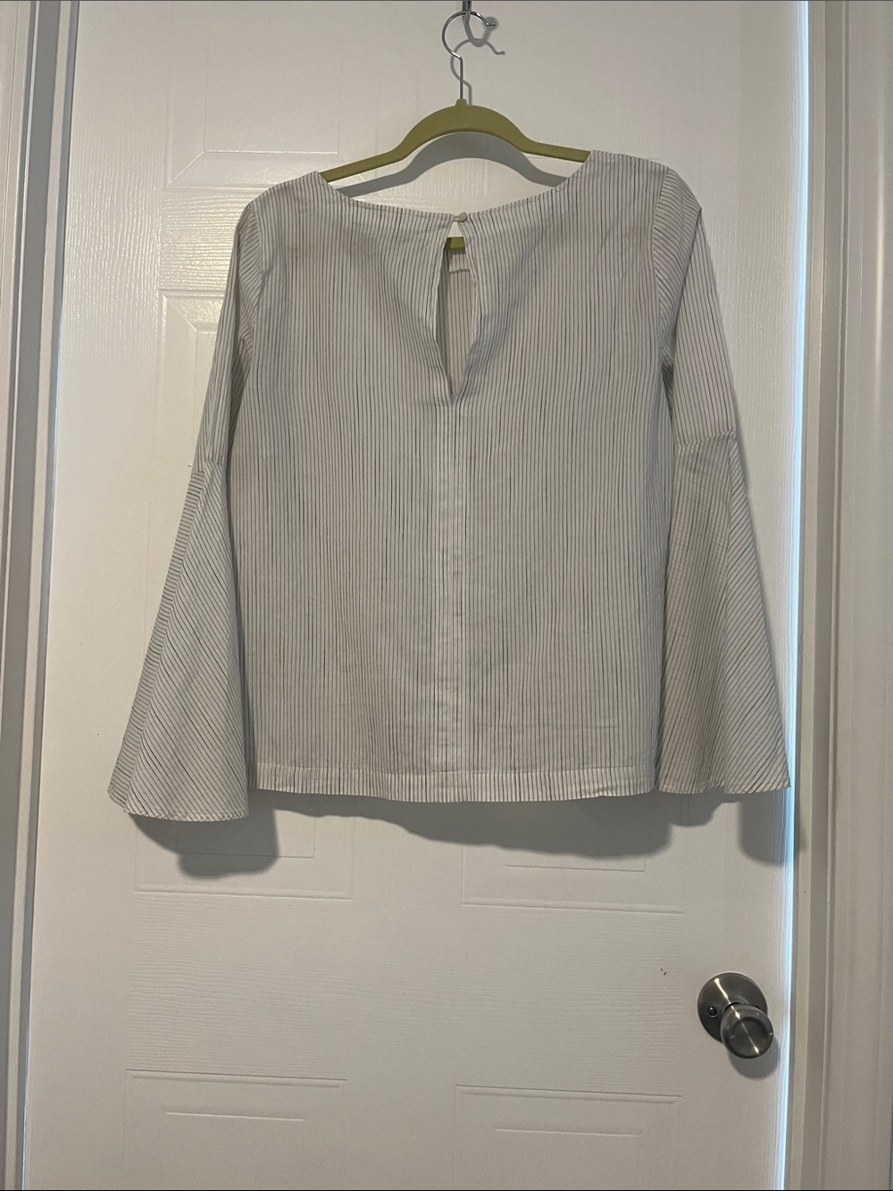 Loft 100 %cotton Women's Striped Boatneck Bell-Sleeve Top - White/Grey